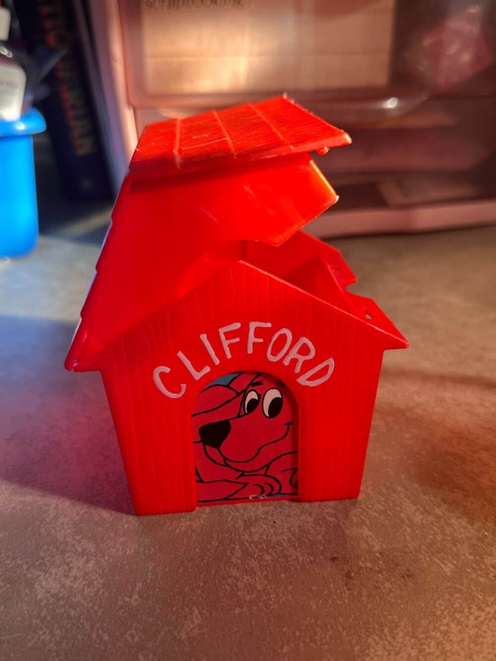 Vintage Clifford Doghouse Subway Toy Plastic 2000